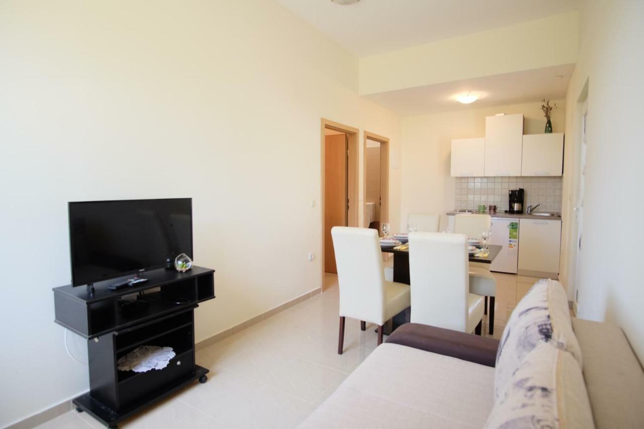 Apartmani Viktorija Vrana  외부 사진
