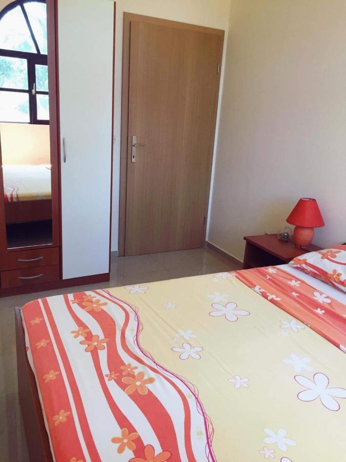 Apartmani Viktorija Vrana  외부 사진